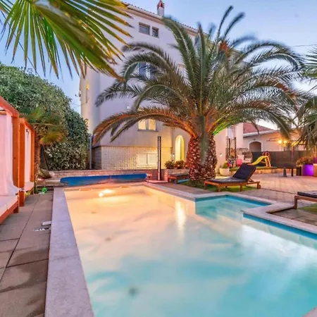 Bra I Premium With Outdoor Pool And Sauna - Quadruple Appartement
