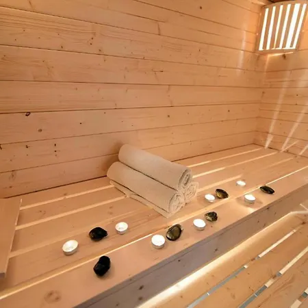 Bra I Premium With Outdoor Pool And Sauna - Quadruple Appartement Sukošan